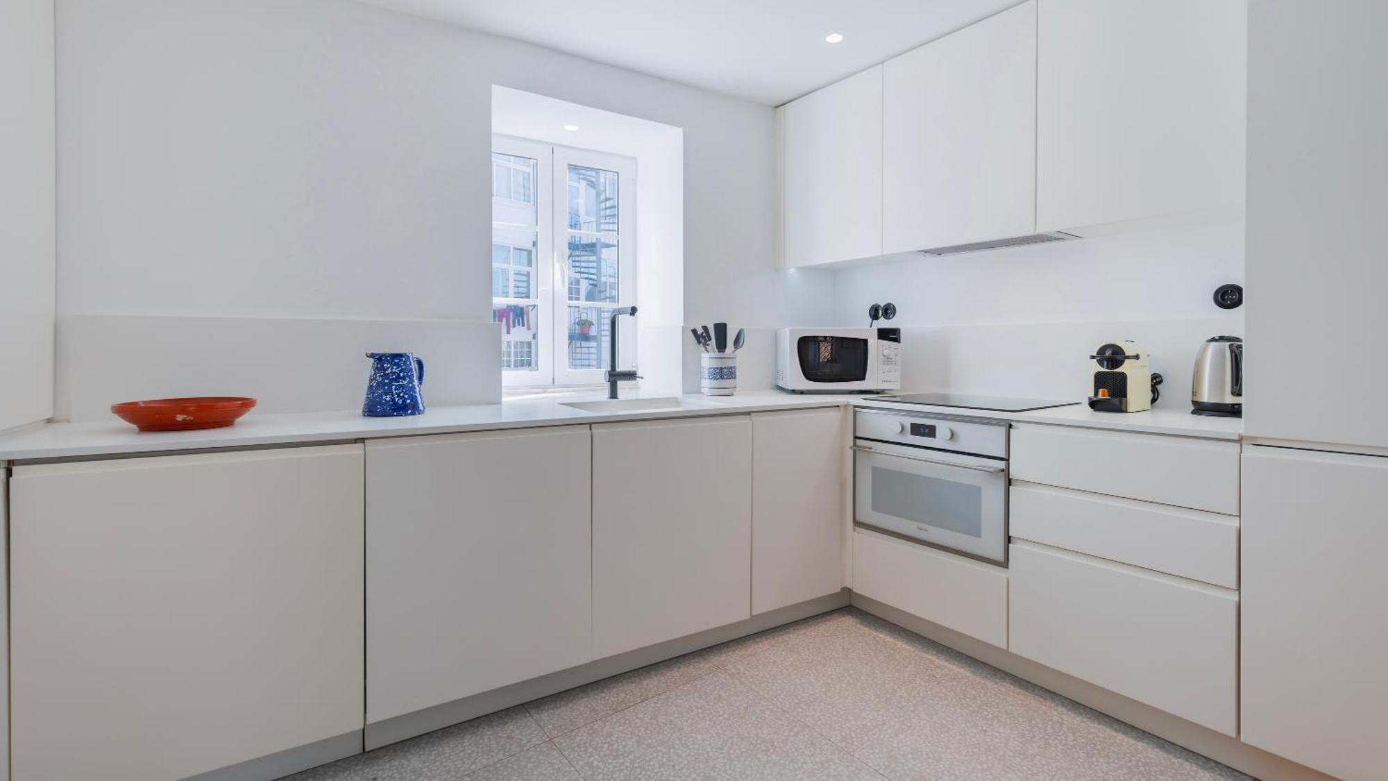 1bdr With Terrace And View By Lovelystay Apartment